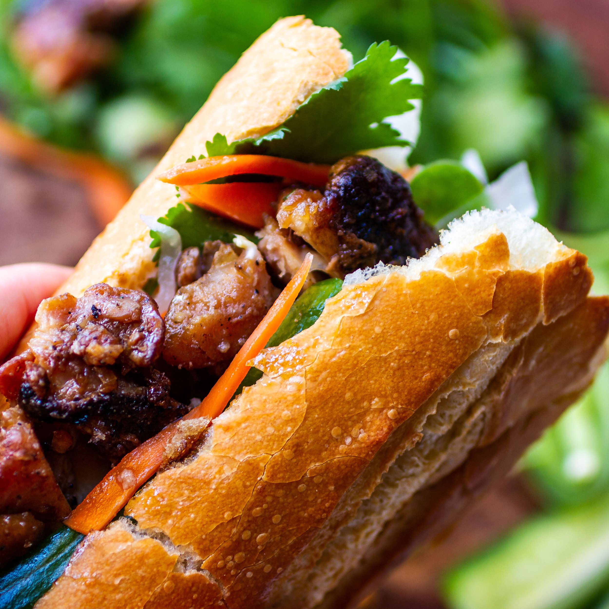 Banh mi thit nuong